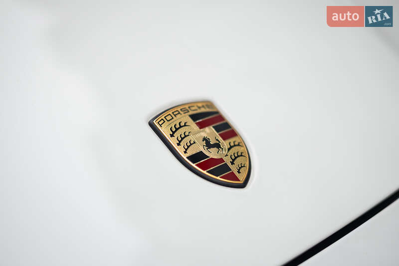 Фастбек Porsche Panamera 2011 в Києві