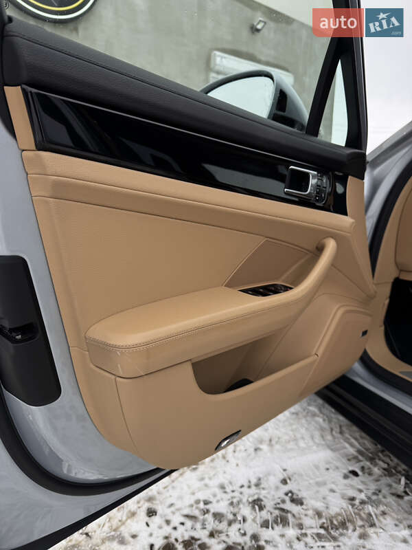 Фастбэк Porsche Panamera 2017 в Коломые фото 17 Фастбэк Porsche Panamera 2017 в Коломые