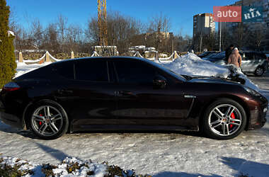 Фастбэк Porsche Panamera 2013 в Львове
