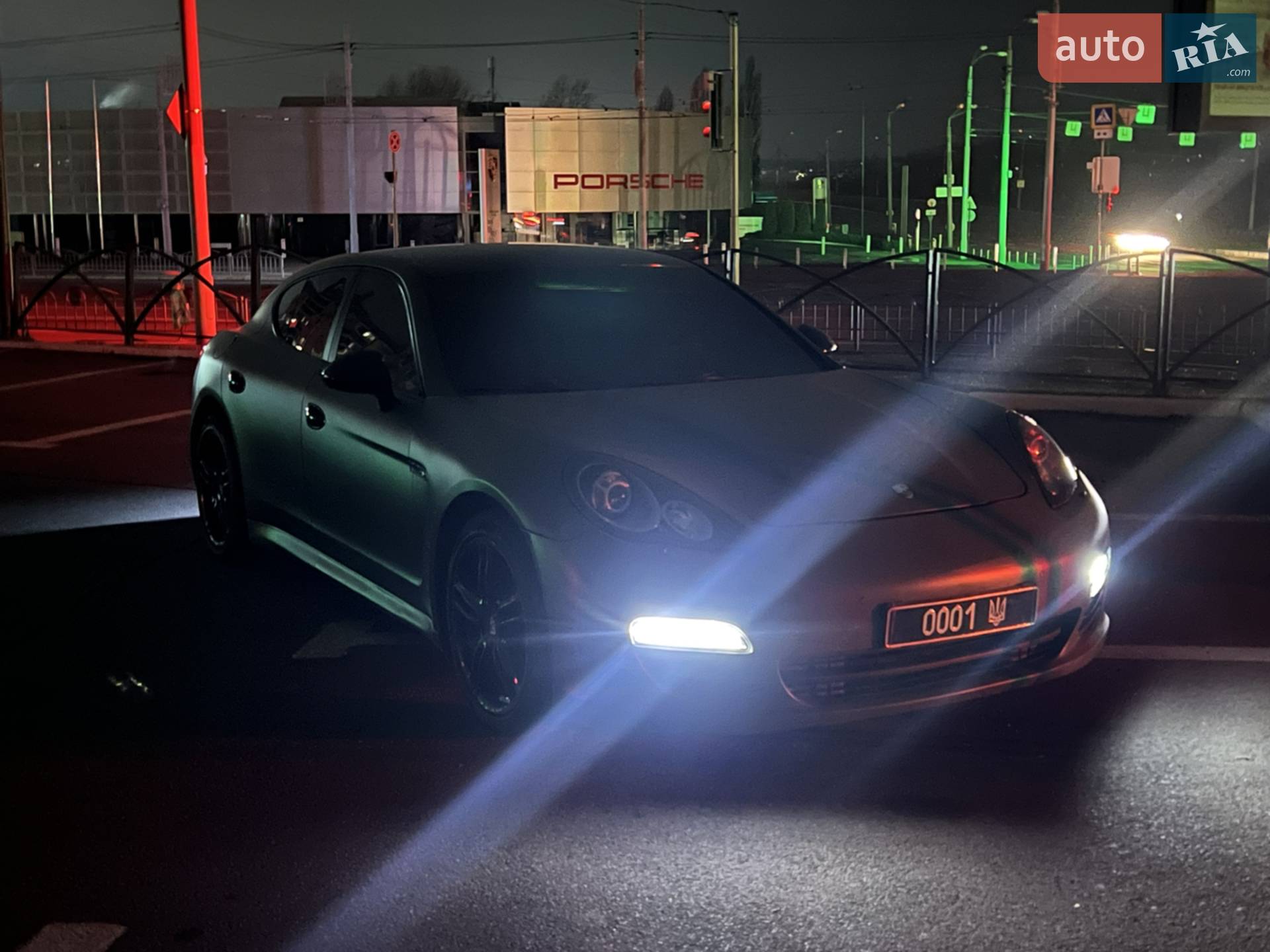 2011 Porsche Panamera - мініатюра 10