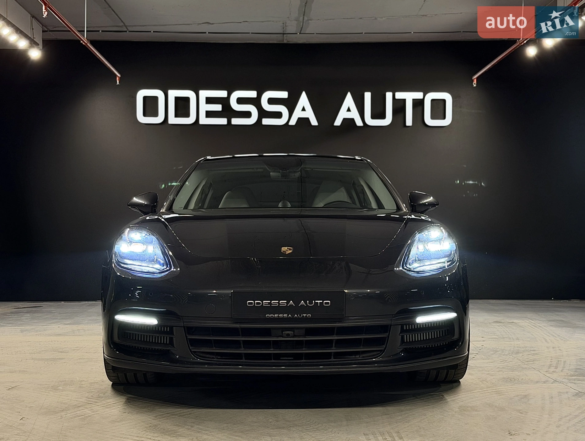 2018 Porsche Panamera - мініатюра 2