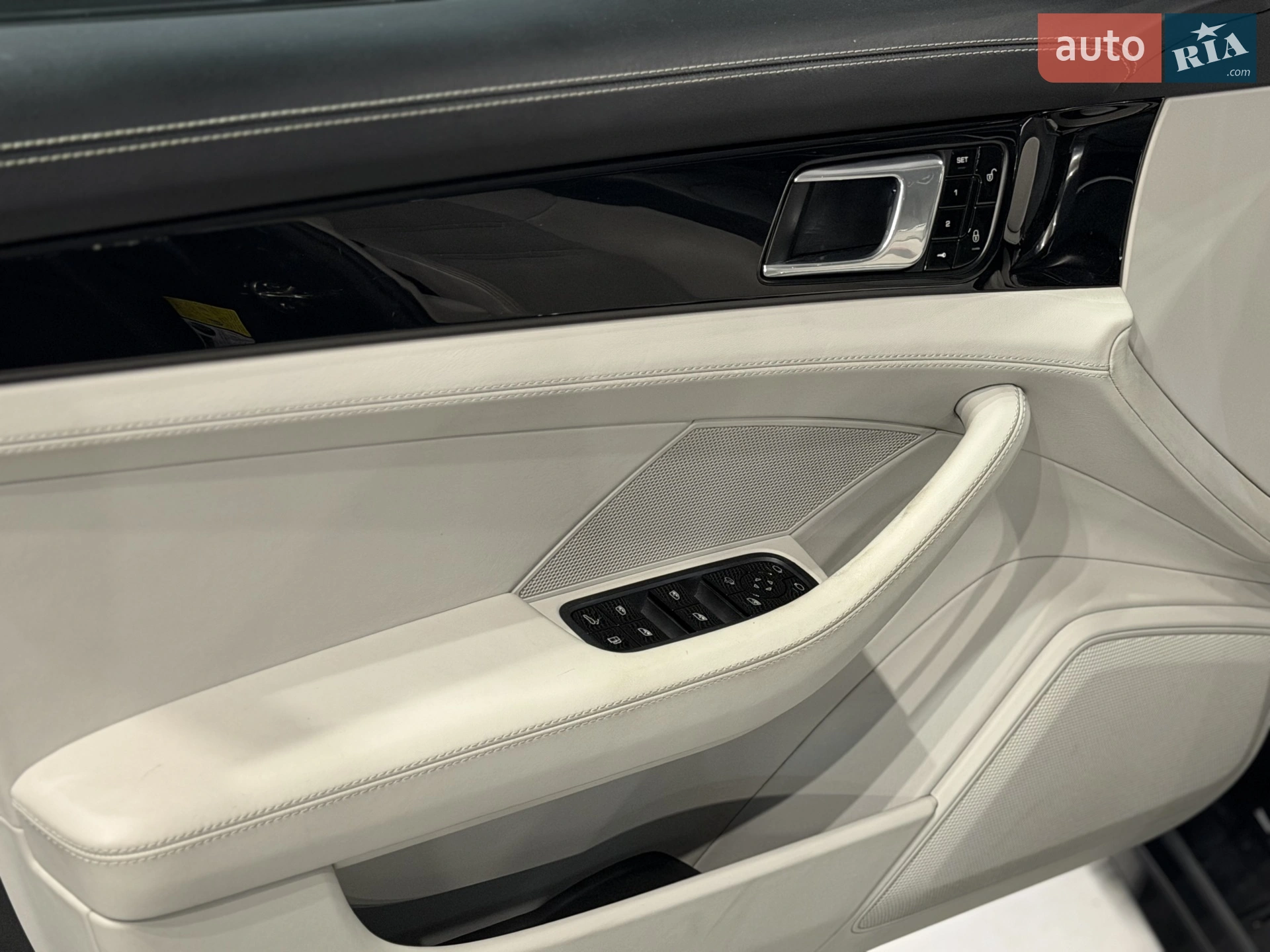 2018 Porsche Panamera - мініатюра 18