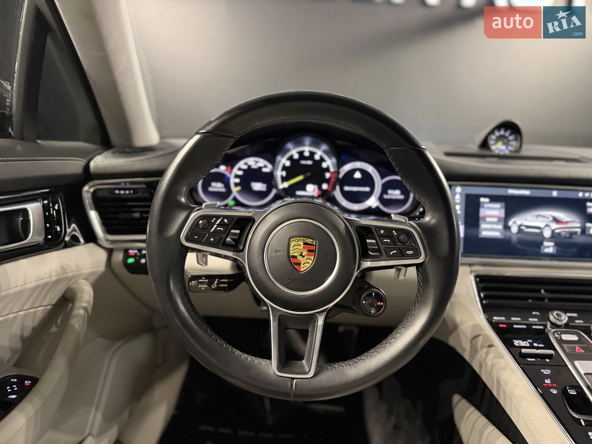 2018 Porsche Panamera - мініатюра 30