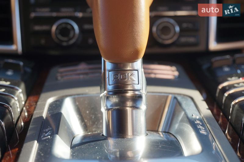 Фастбэк Porsche Panamera 2013 в Одессе