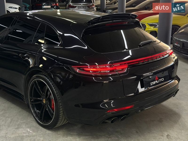 Универсал Porsche Panamera 2017 в Одессе