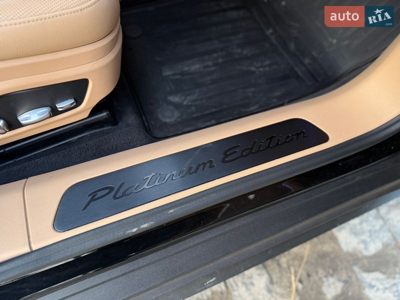 Фастбэк Porsche Panamera 2022 в Львове