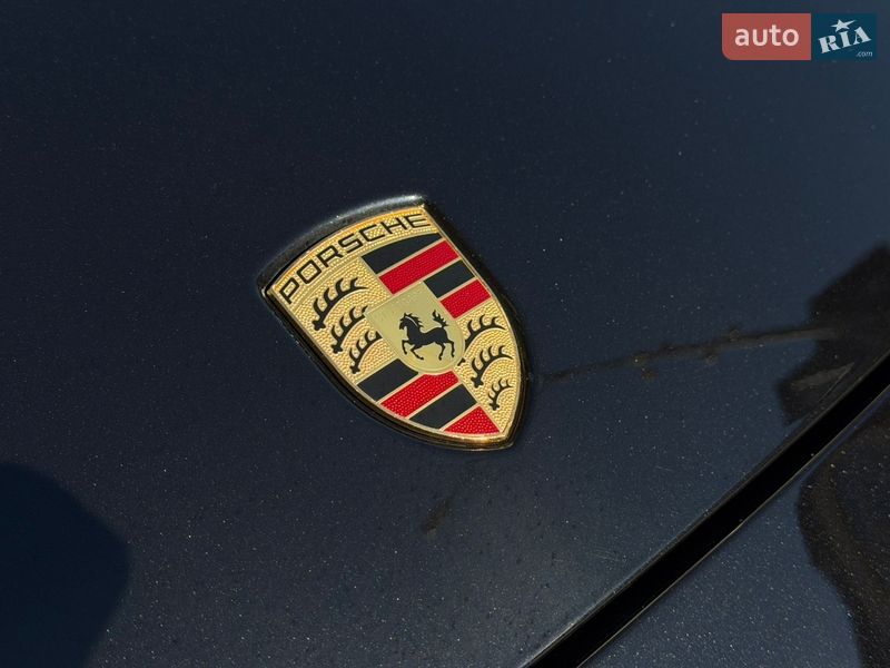 Фастбэк Porsche Panamera 2017 в Киеве