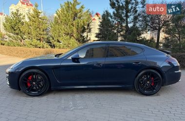 Фастбек Porsche Panamera 2013 в Києві