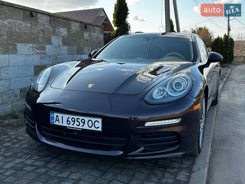 Porsche Panamera 2013
