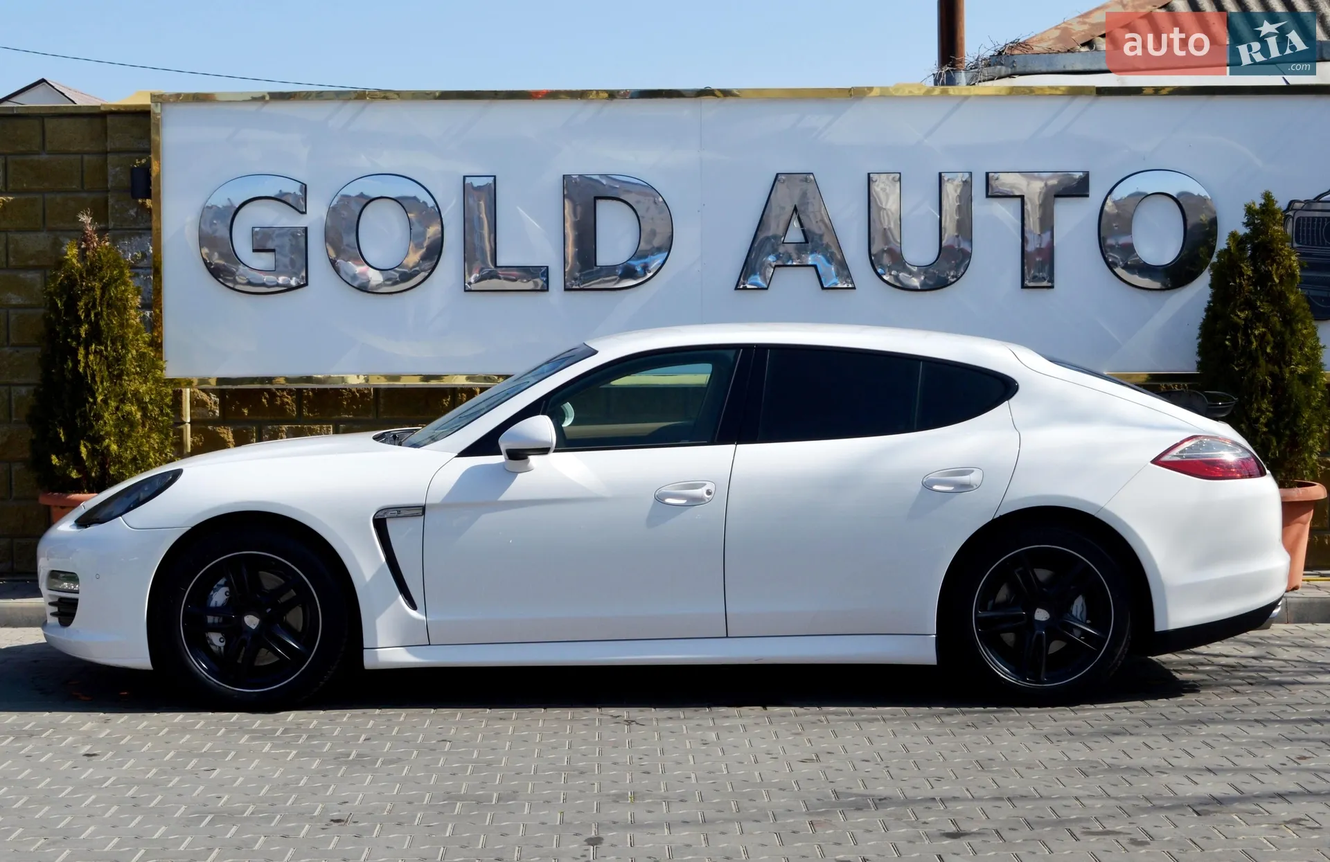 2011 Porsche Panamera - мініатюра 6