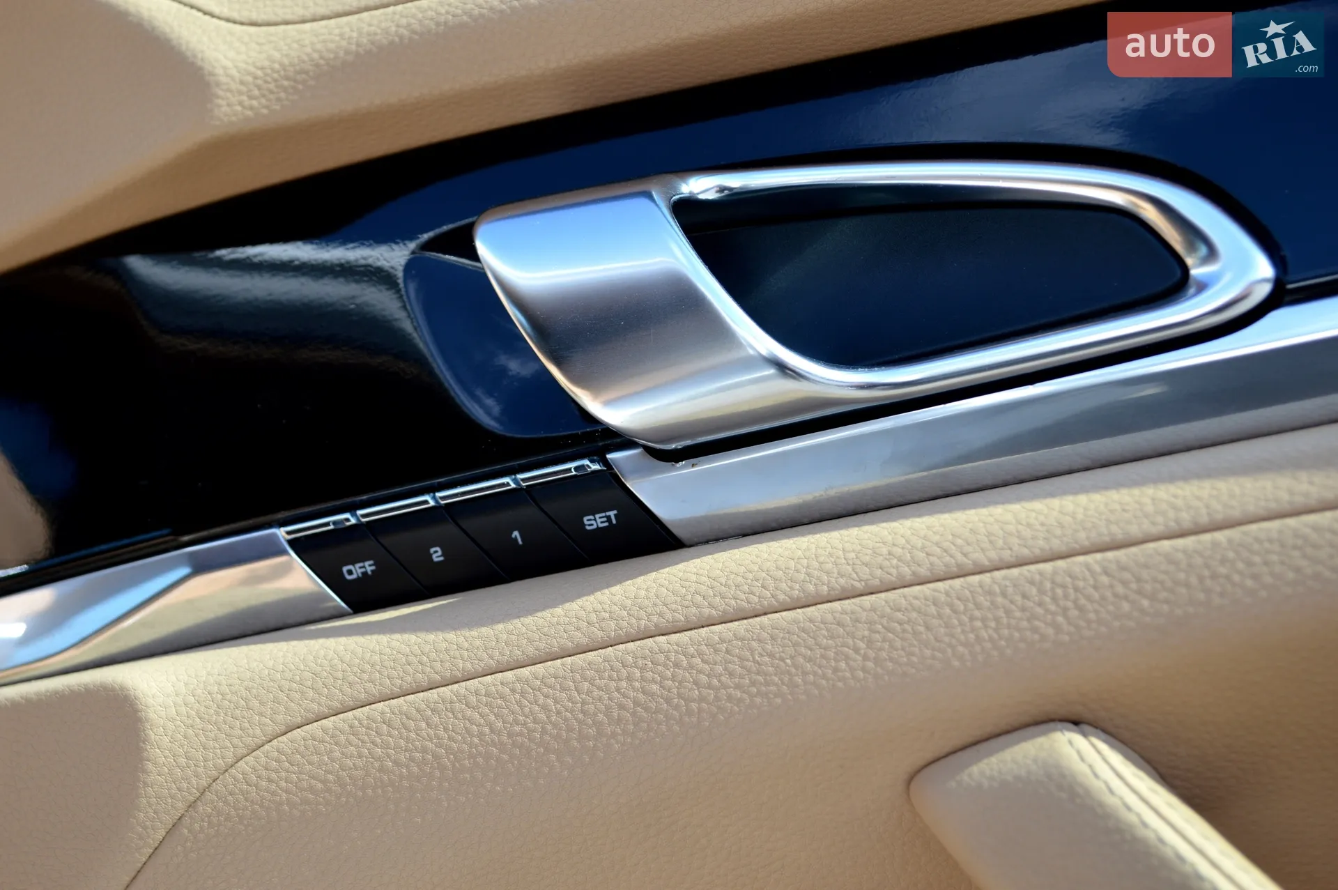 2011 Porsche Panamera - мініатюра 35