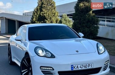 Фастбэк Porsche Panamera 2010 в Киеве