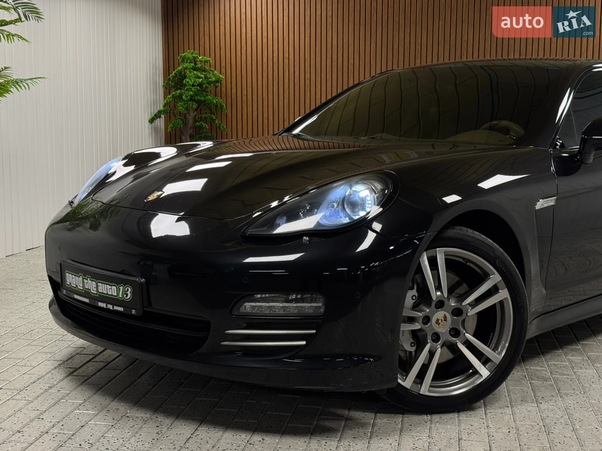 2012 Porsche Panamera - мініатюра 8