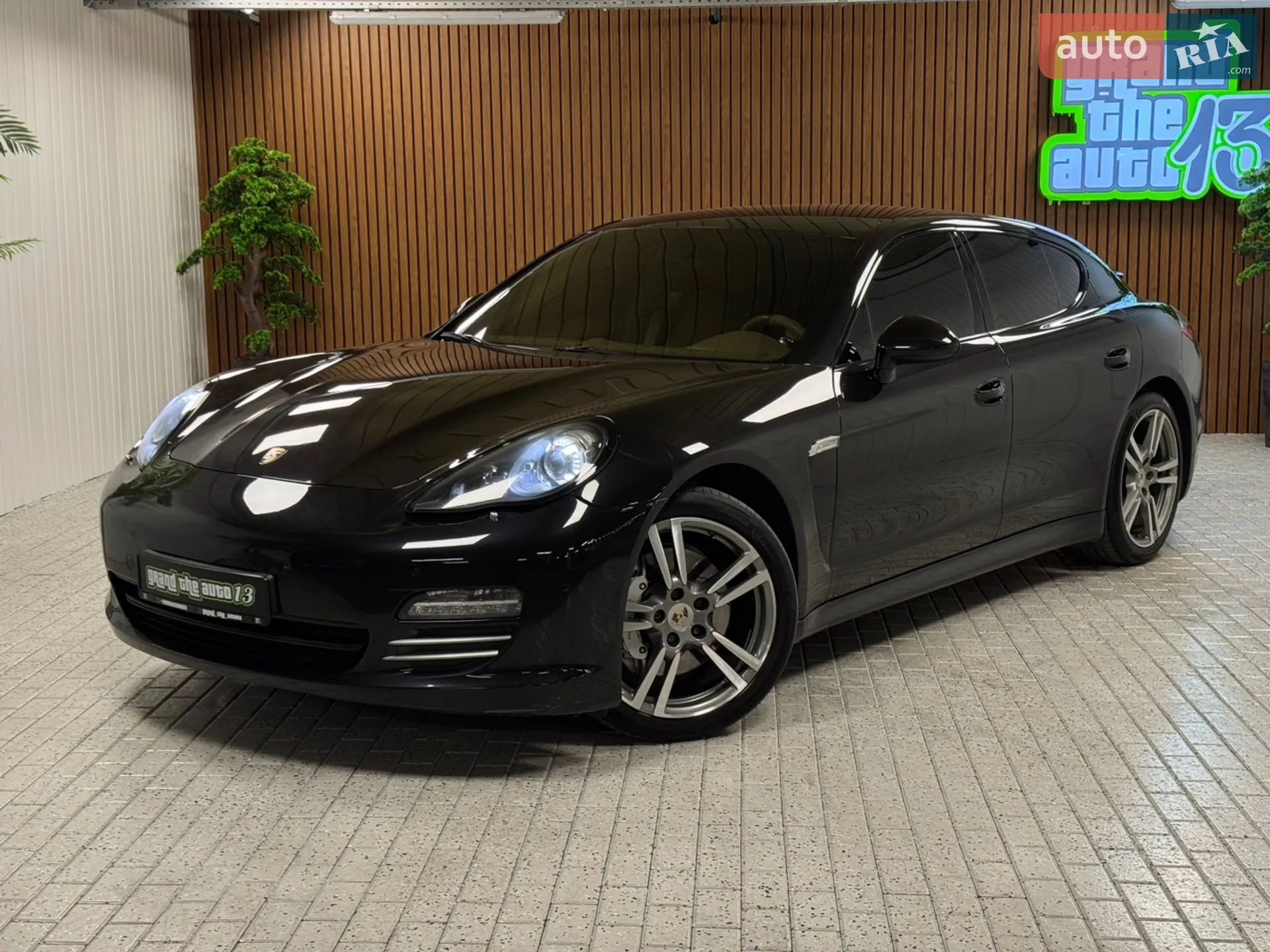 2012 Porsche Panamera - мініатюра 14