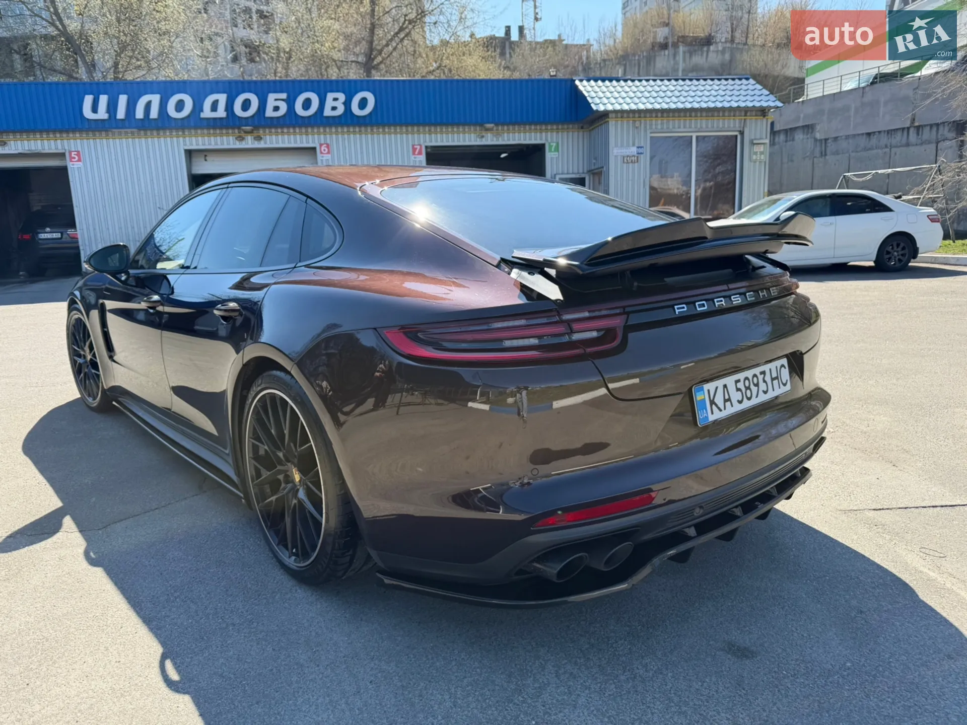 2017 Porsche Panamera - мініатюра 4