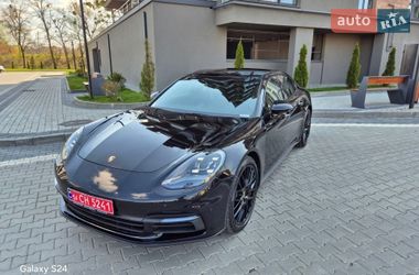 Фастбек Porsche Panamera 2018 в Києві