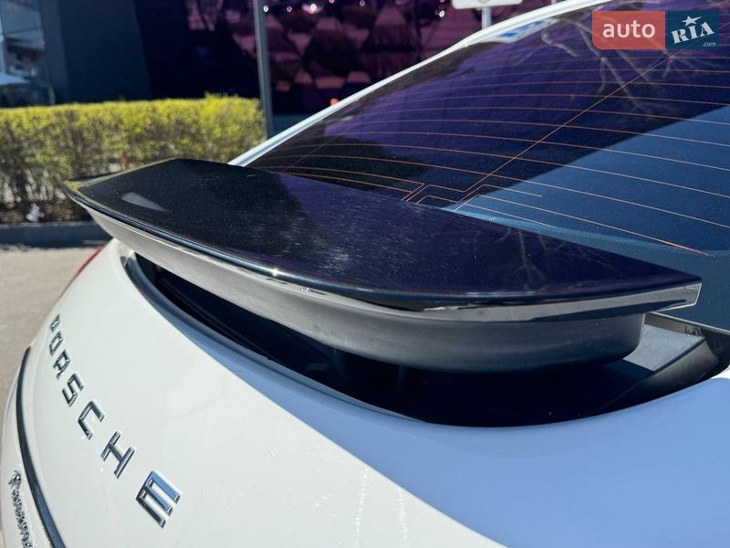 Фастбек Porsche Panamera 2012 в Києві фото 8 Фастбек Porsche Panamera 2012 в Києві