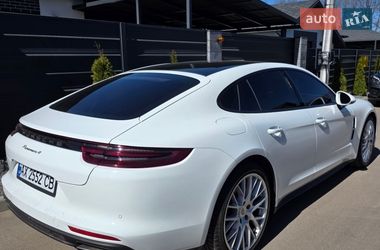 Фастбек Porsche Panamera 2019 в Києві