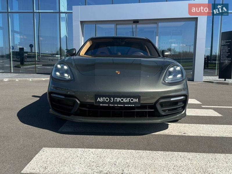 Фастбэк Porsche Panamera 2022 в Киеве фото 5 Фастбэк Porsche Panamera 2022 в Киеве