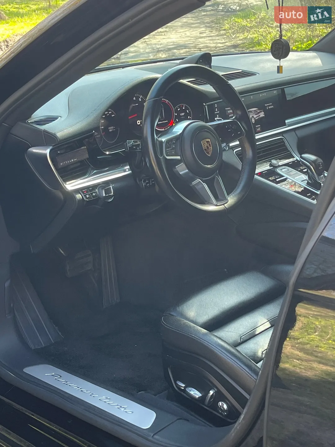 2019 Porsche Panamera - мініатюра 30