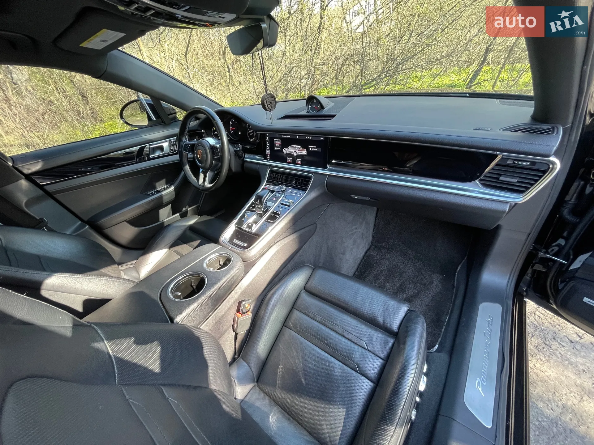 2019 Porsche Panamera - мініатюра 39