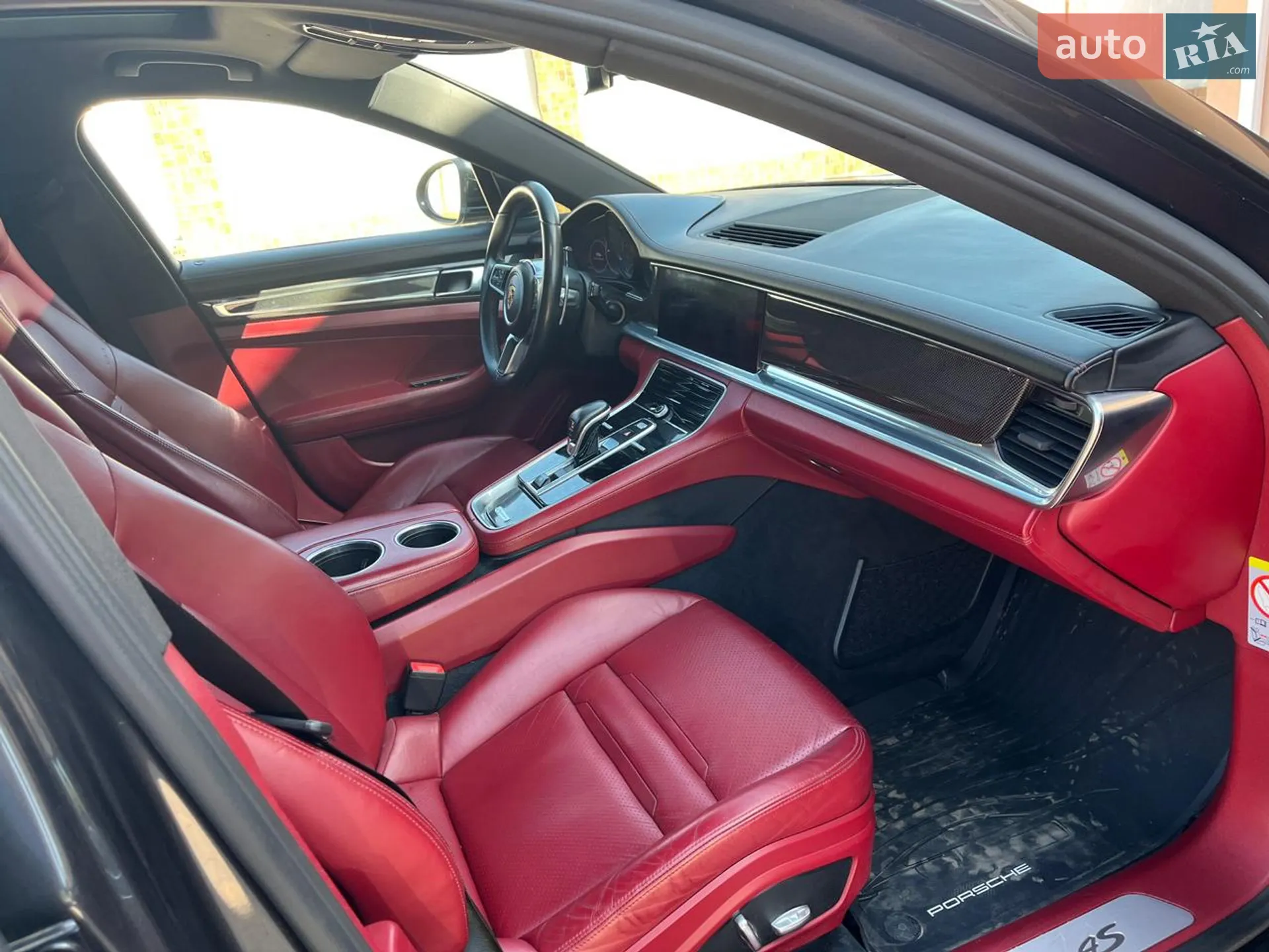 2017 Porsche Panamera - мініатюра 9