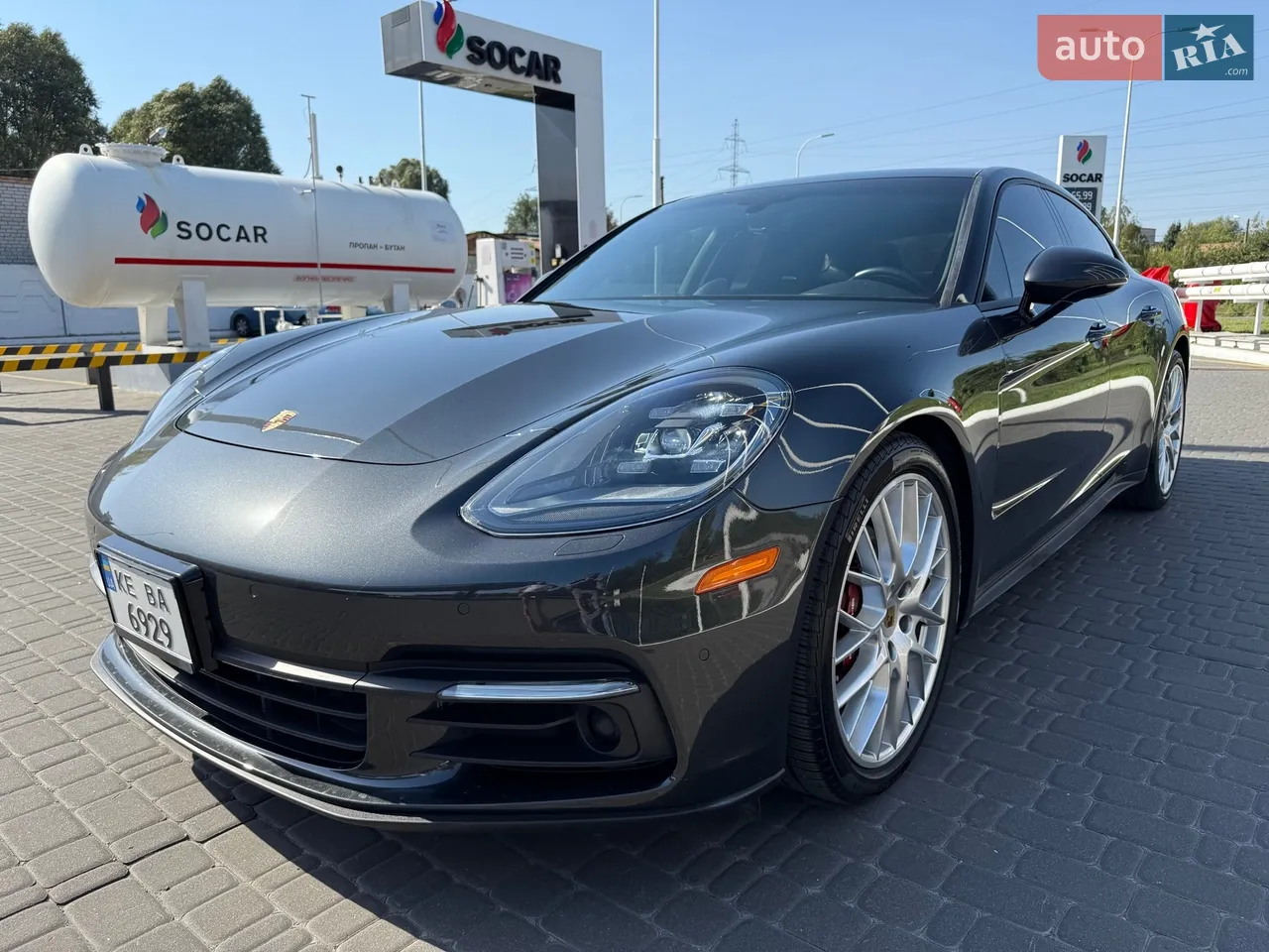 2018 Porsche Panamera - мініатюра 44