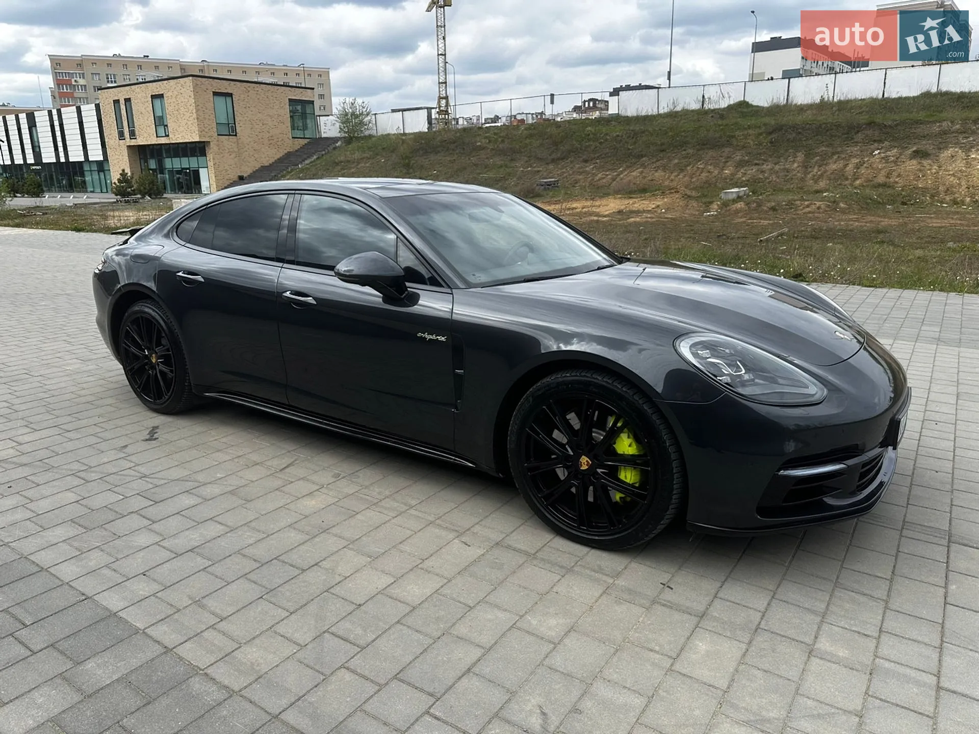 2017 Porsche Panamera - мініатюра 44