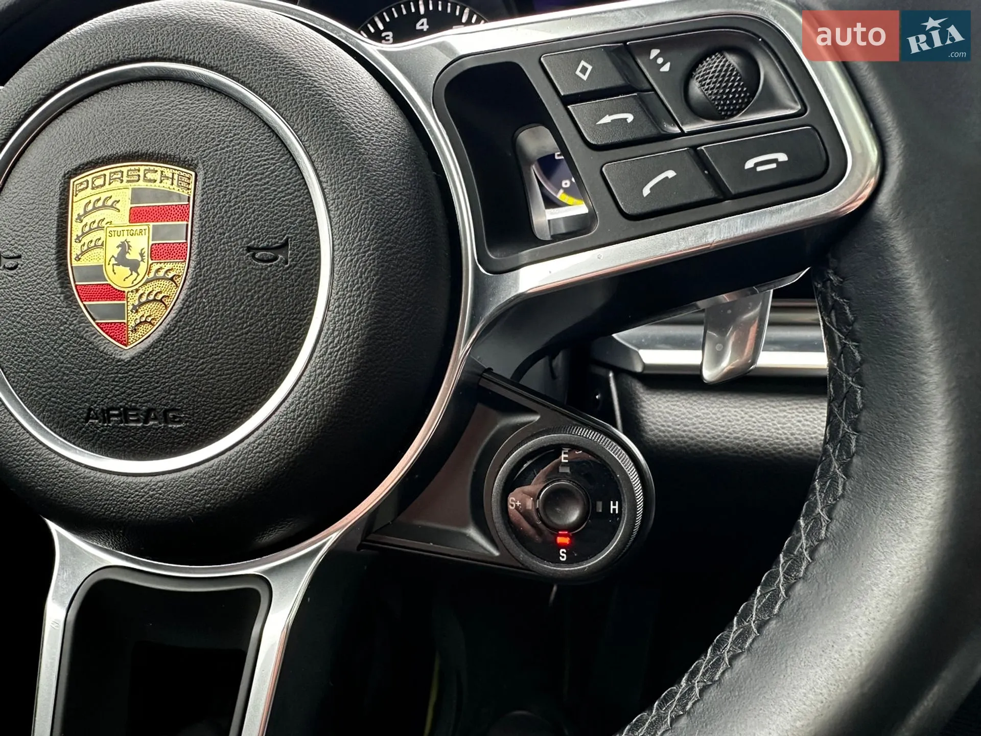 2017 Porsche Panamera - мініатюра 73