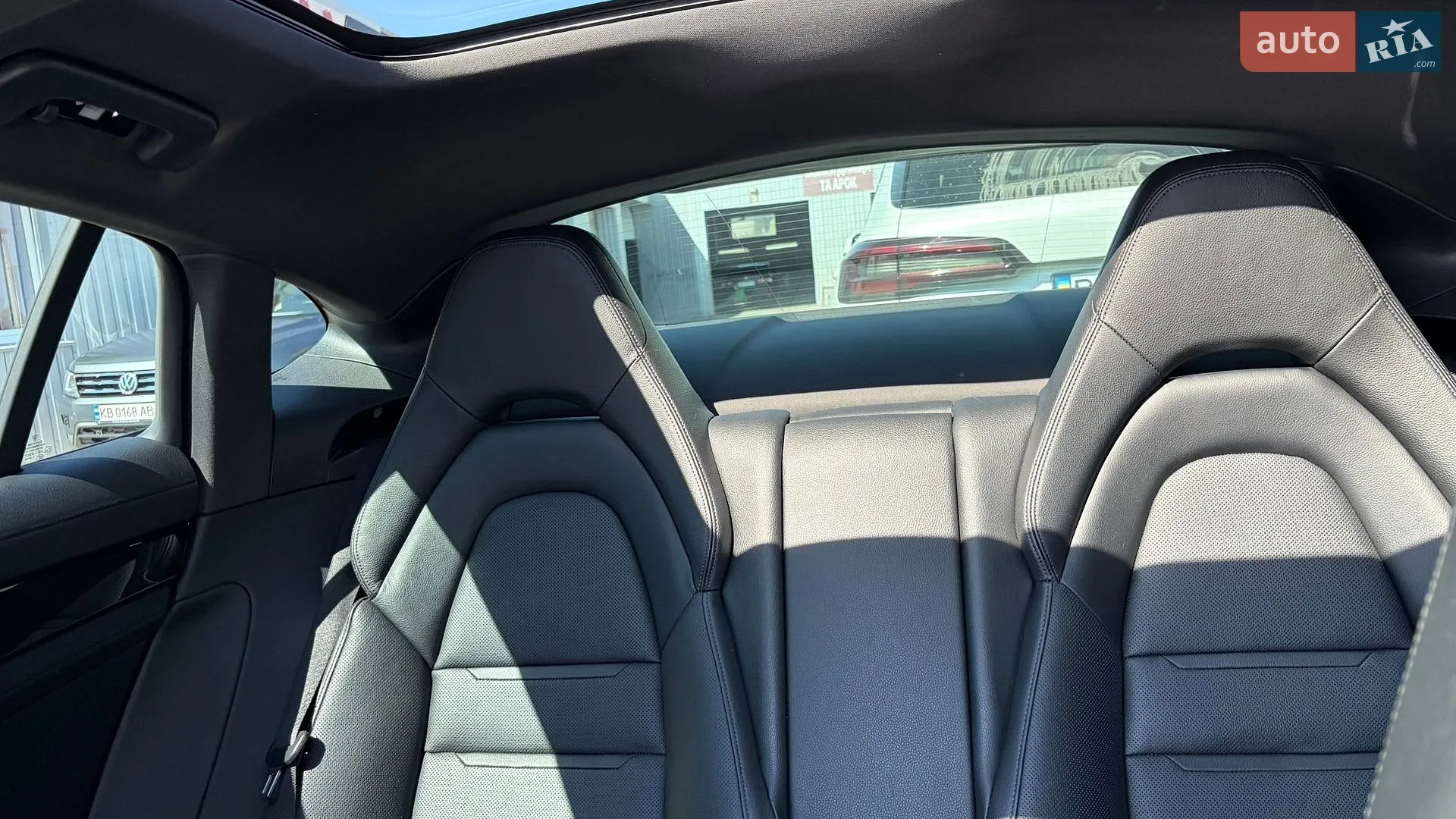2018 Porsche Panamera - мініатюра 13