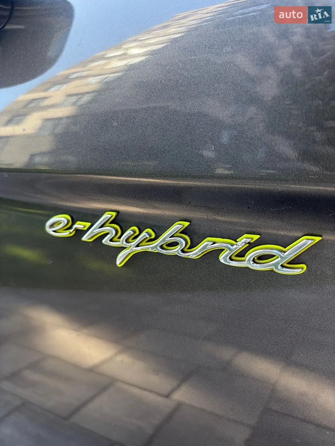 2015 Porsche Panamera - мініатюра 2
