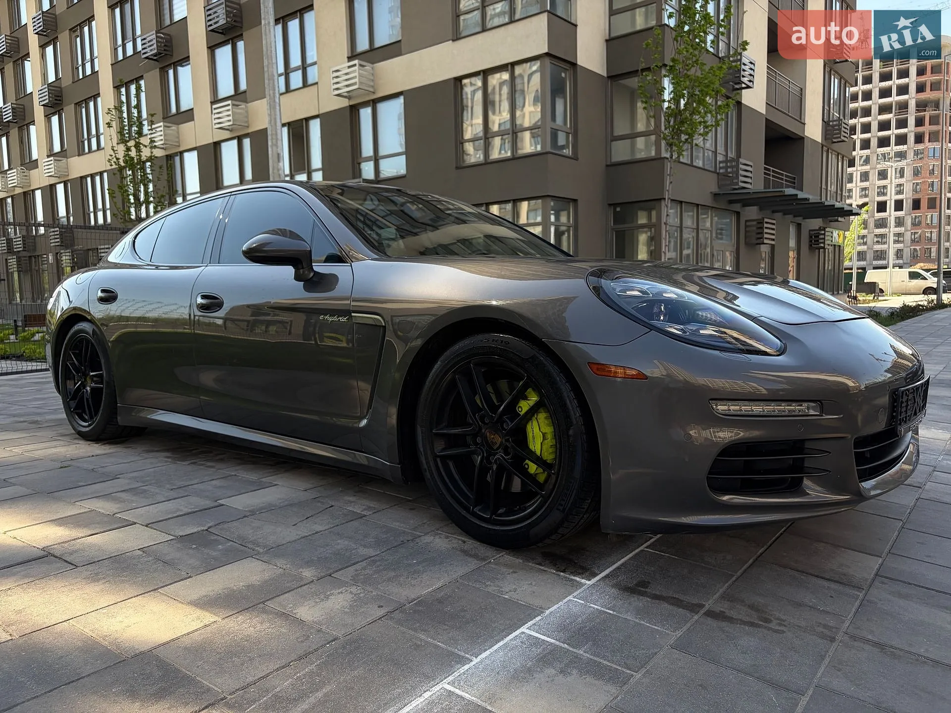 2015 Porsche Panamera - мініатюра 23