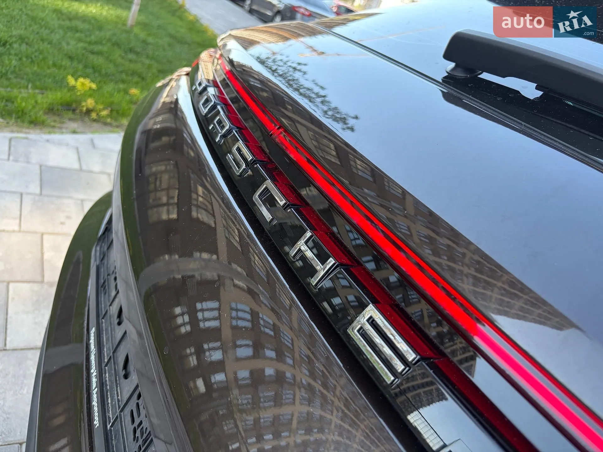 2017 Porsche Panamera - мініатюра 23