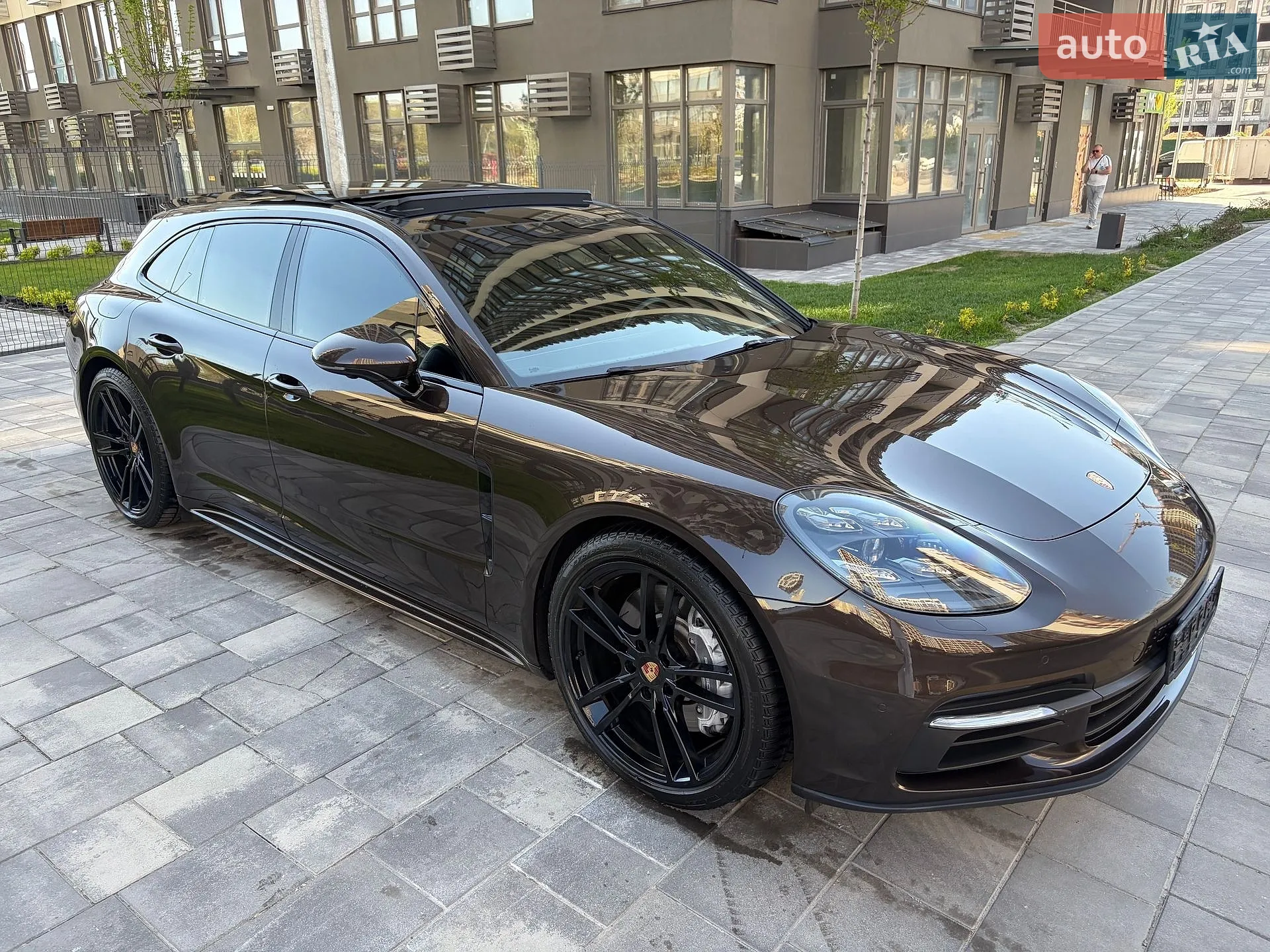 2017 Porsche Panamera - мініатюра 35