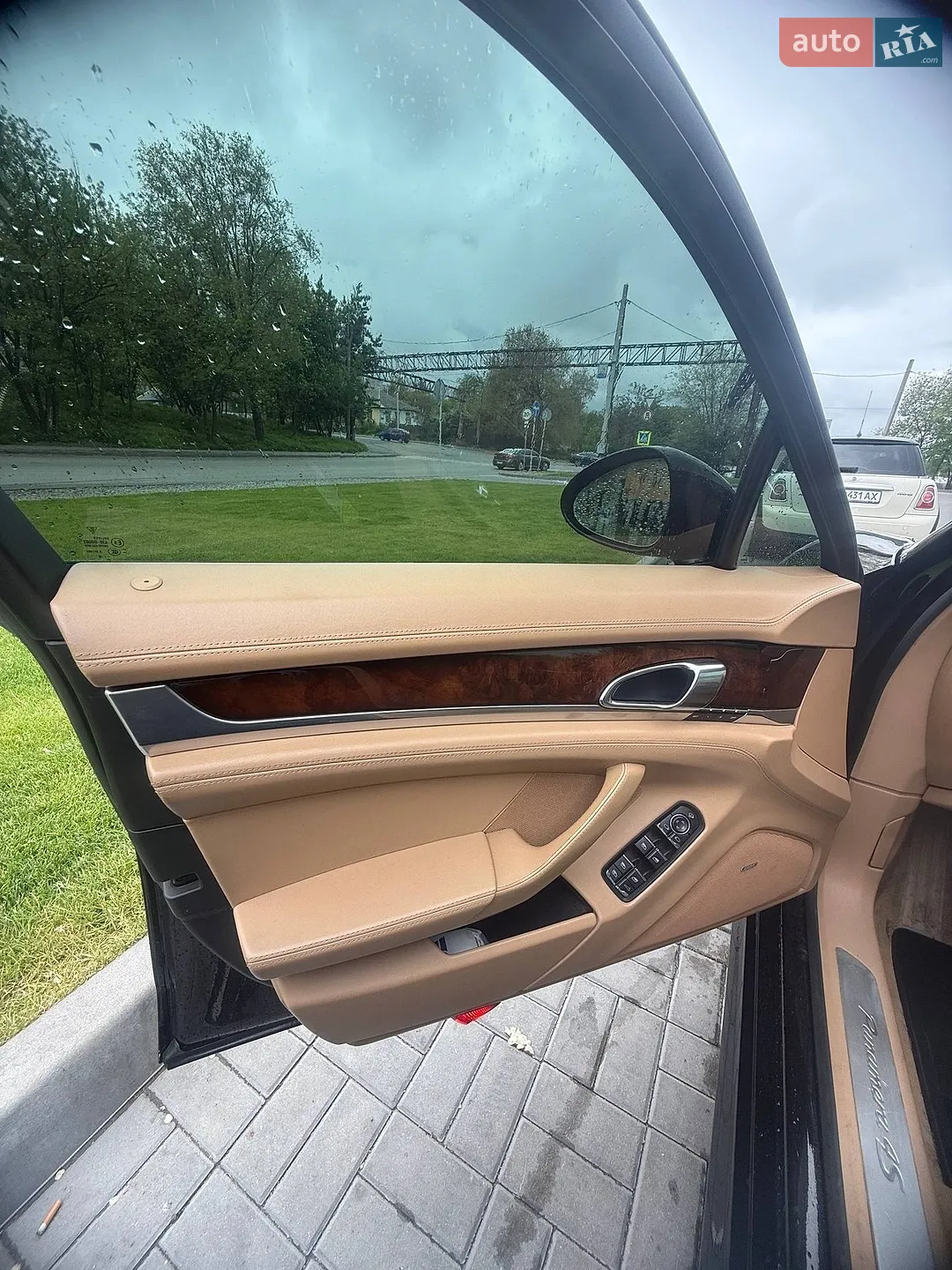 2010 Porsche Panamera - мініатюра 21