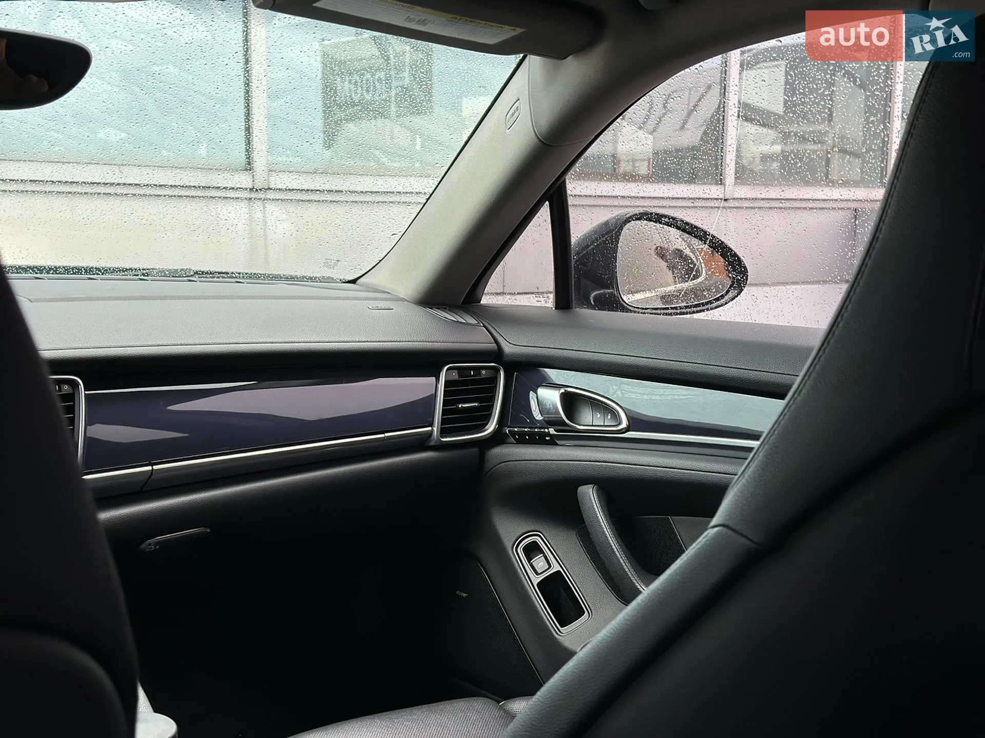 2014 Porsche Panamera - мініатюра 31