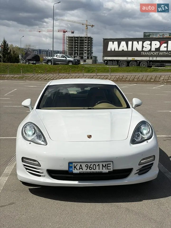 2011 Porsche Panamera - мініатюра 18