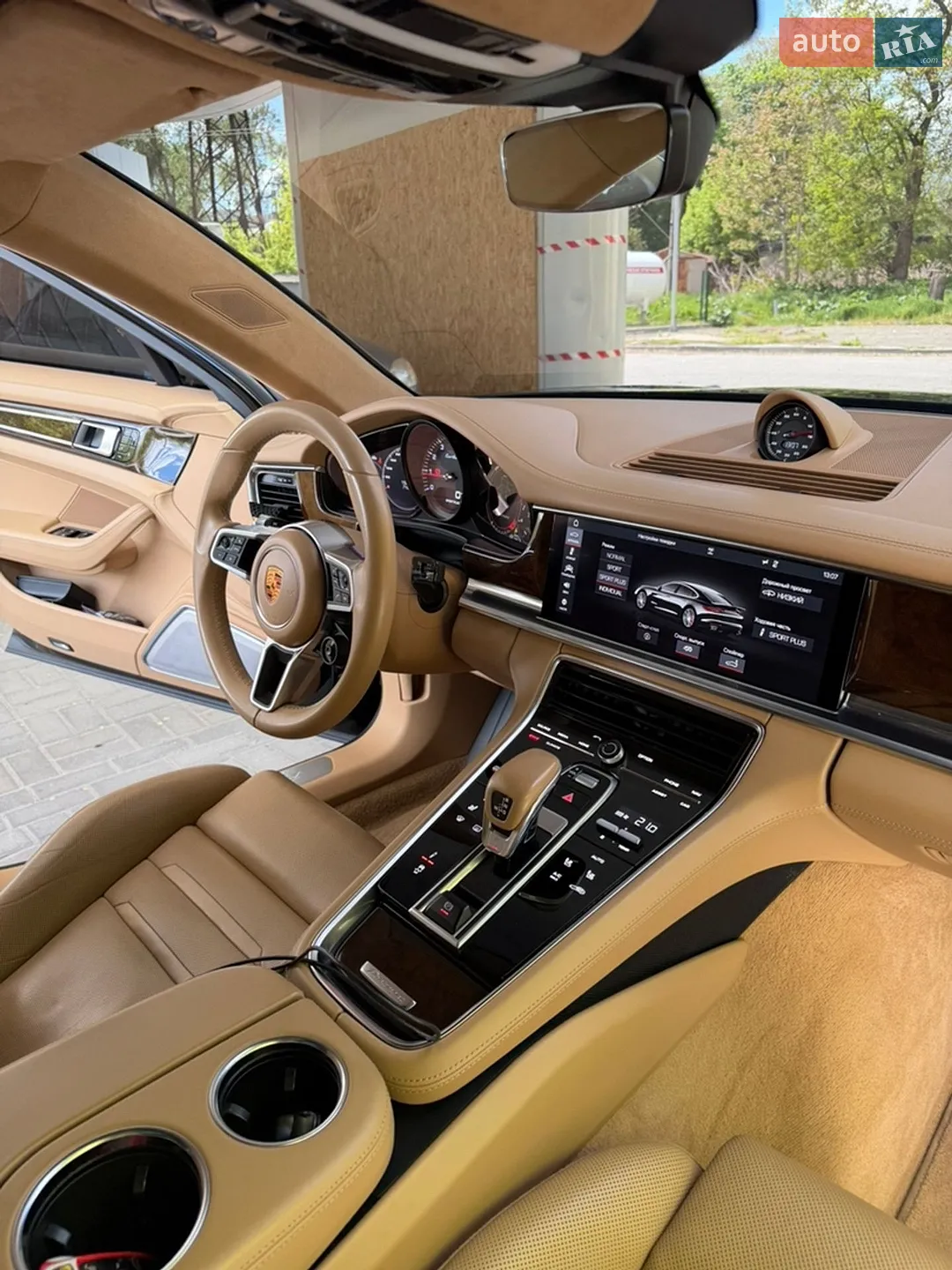 2016 Porsche Panamera - мініатюра 61