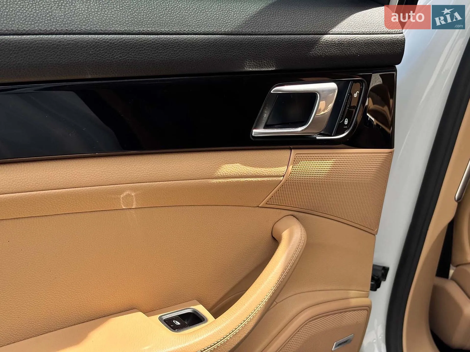 2017 Porsche Panamera - мініатюра 50