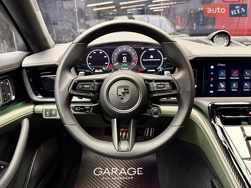 Фастбэк Porsche Panamera 2024 в Киеве