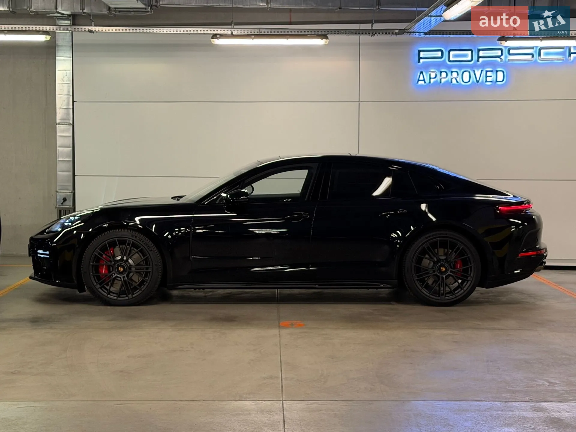 2025 Porsche Panamera - мініатюра 2