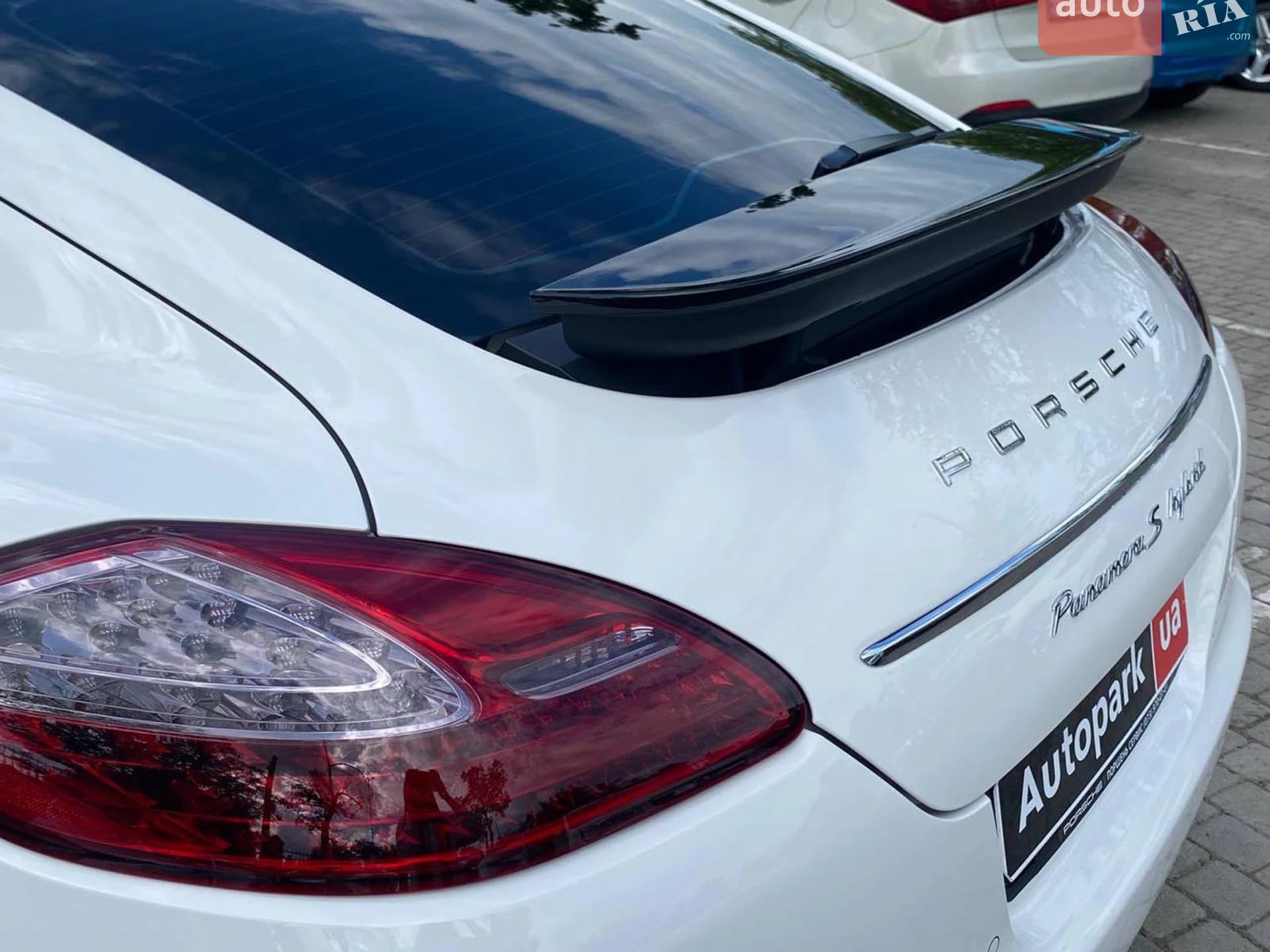 2011 Porsche Panamera - мініатюра 25