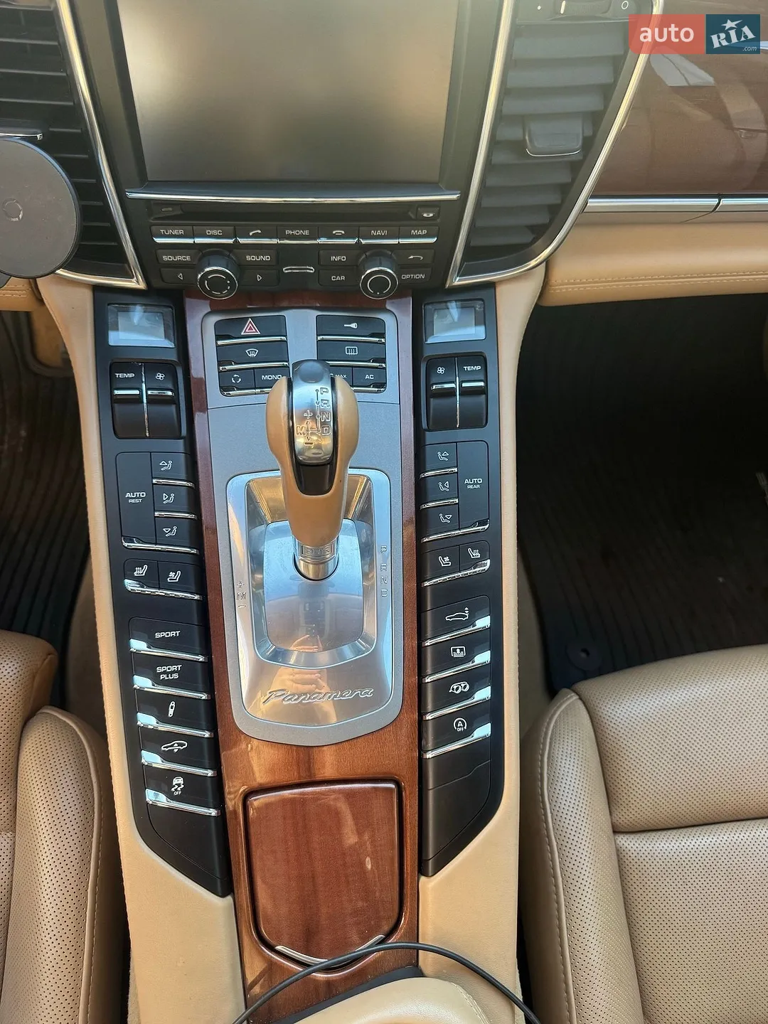 2010 Porsche Panamera - мініатюра 11
