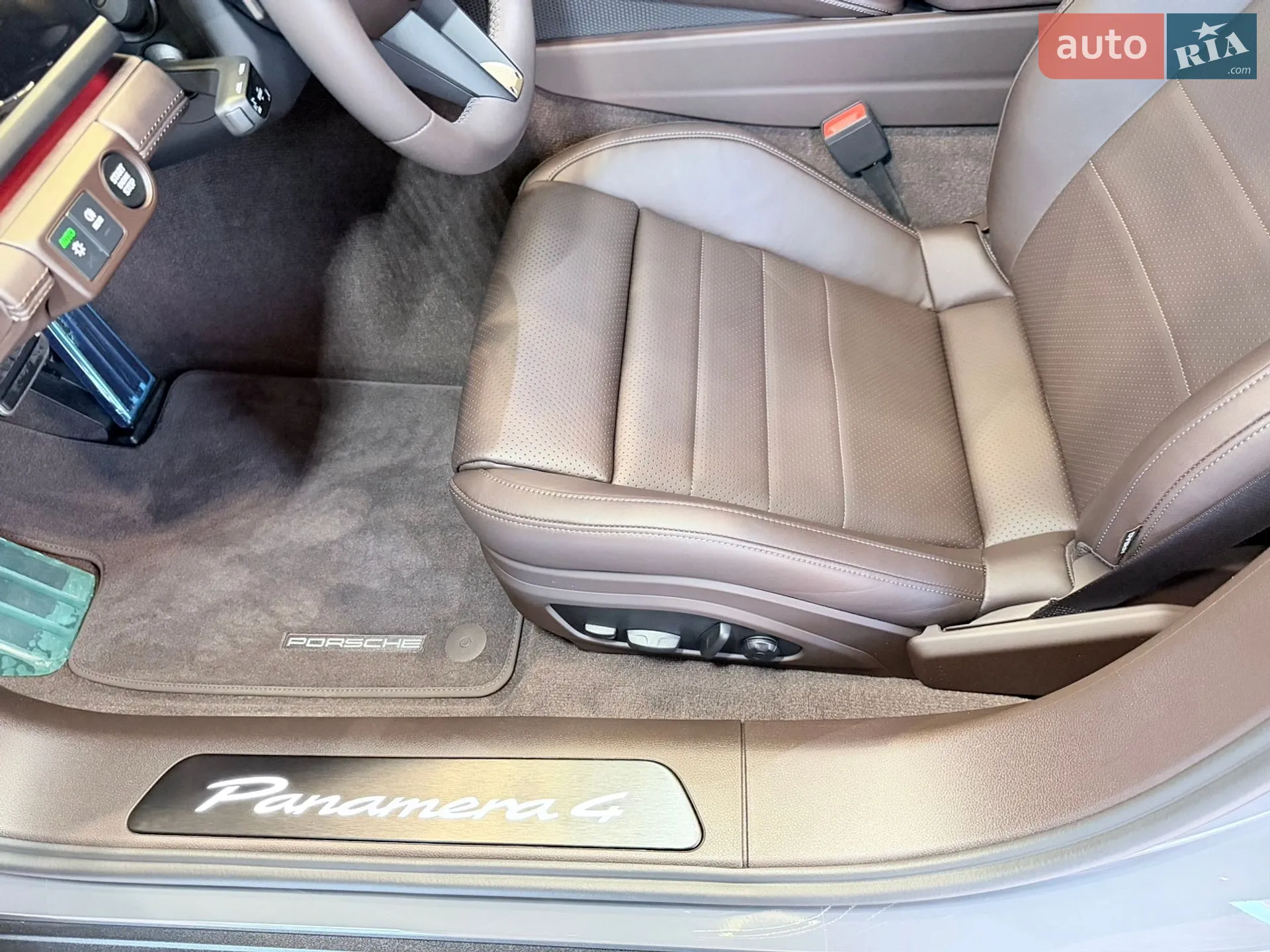 2025 Porsche Panamera - мініатюра 26