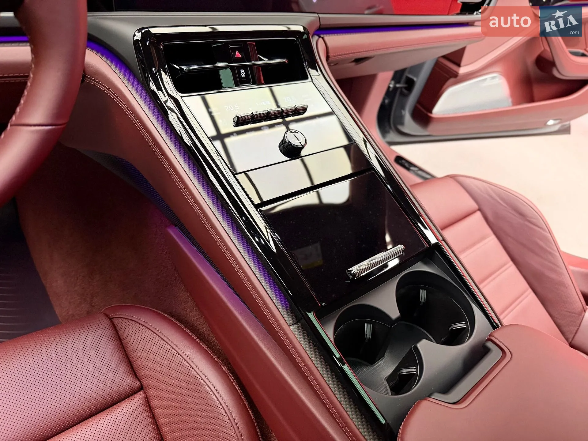 2025 Porsche Panamera - мініатюра 35