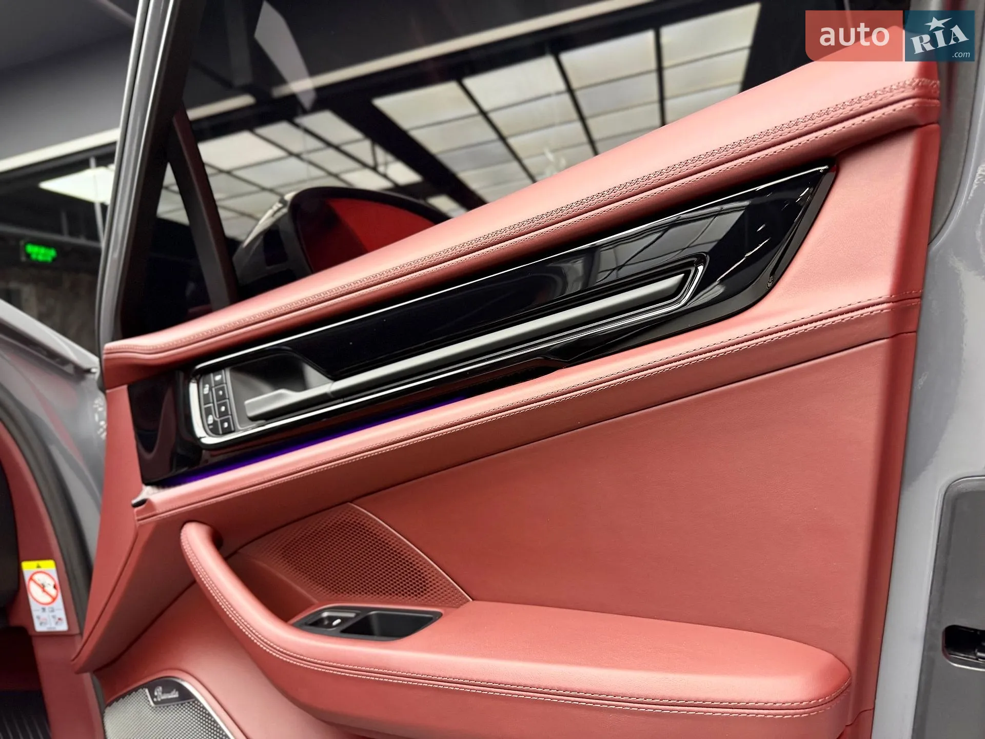 2025 Porsche Panamera - мініатюра 55