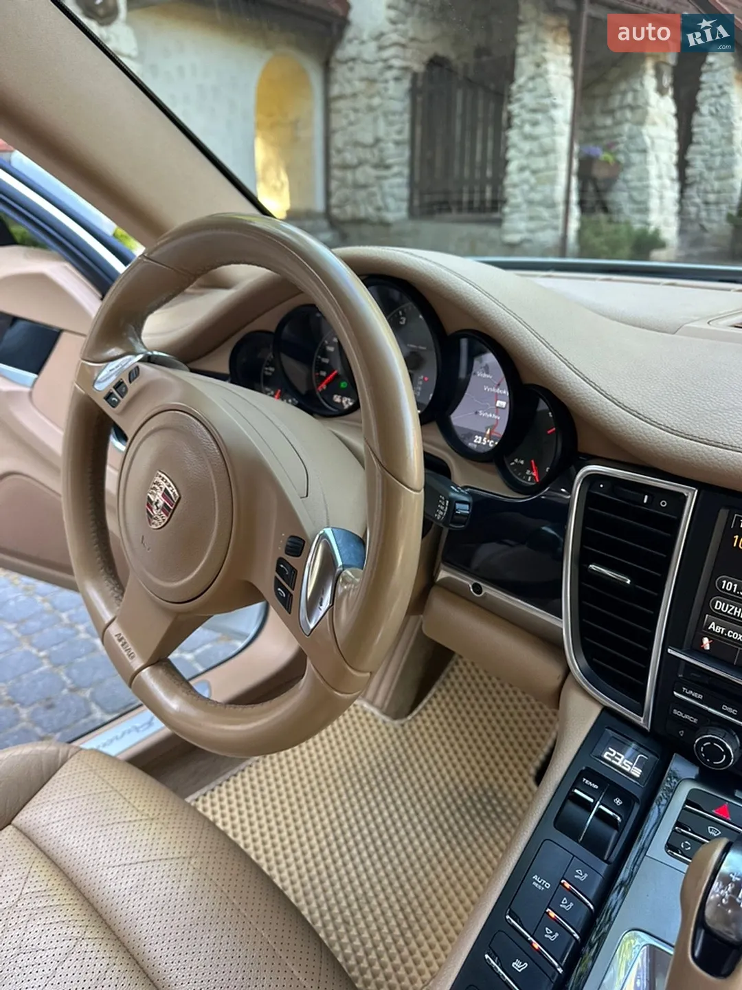 2010 Porsche Panamera - мініатюра 5