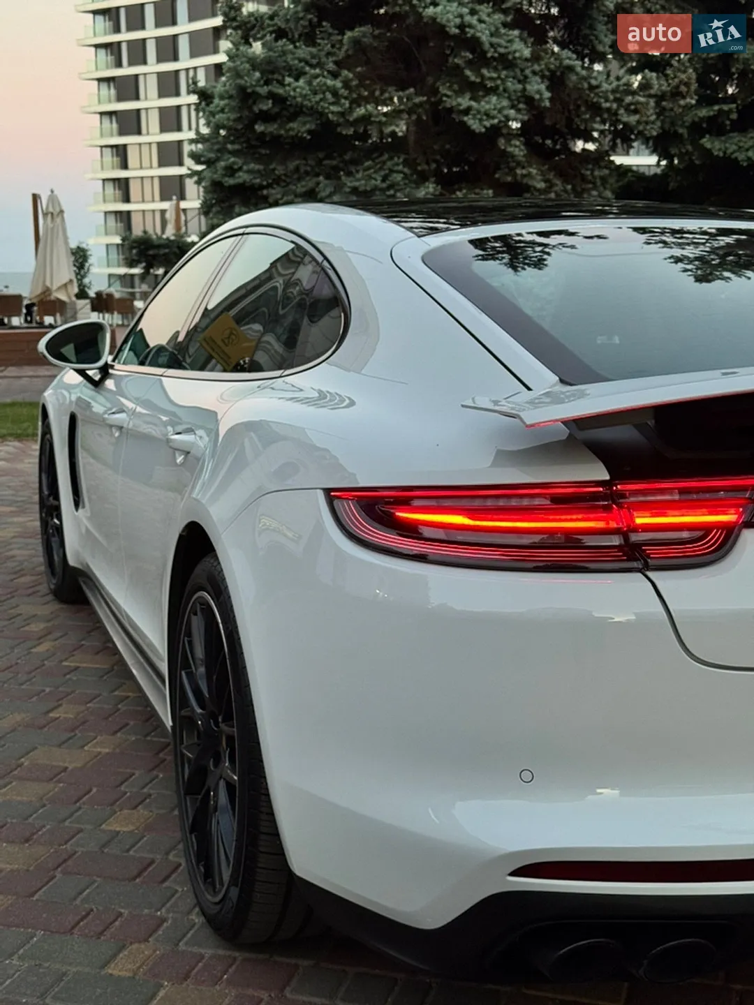 2019 Porsche Panamera - мініатюра 25