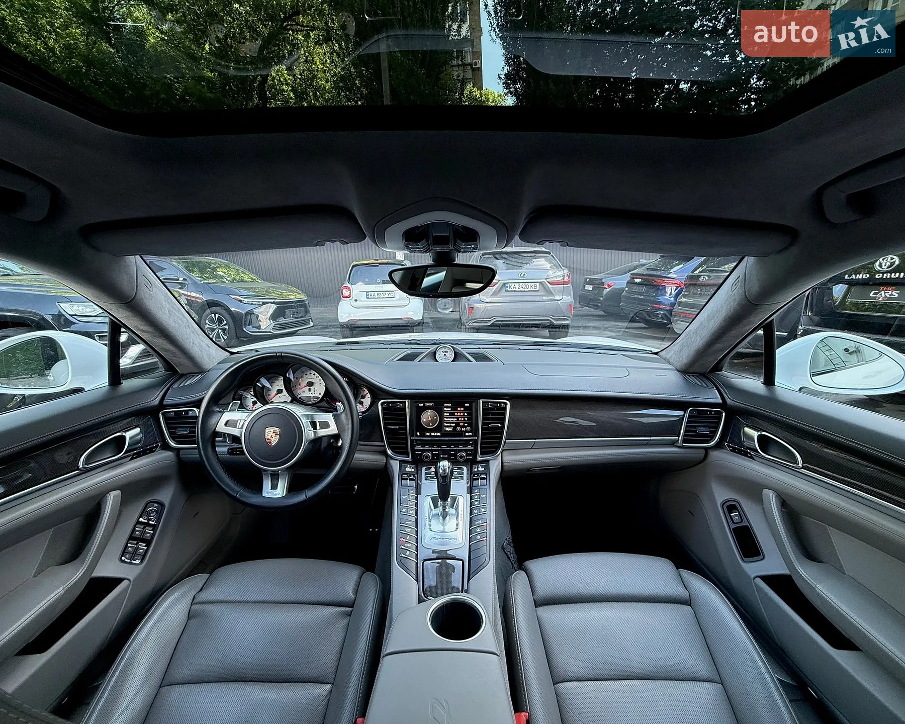 2011 Porsche Panamera - мініатюра 26