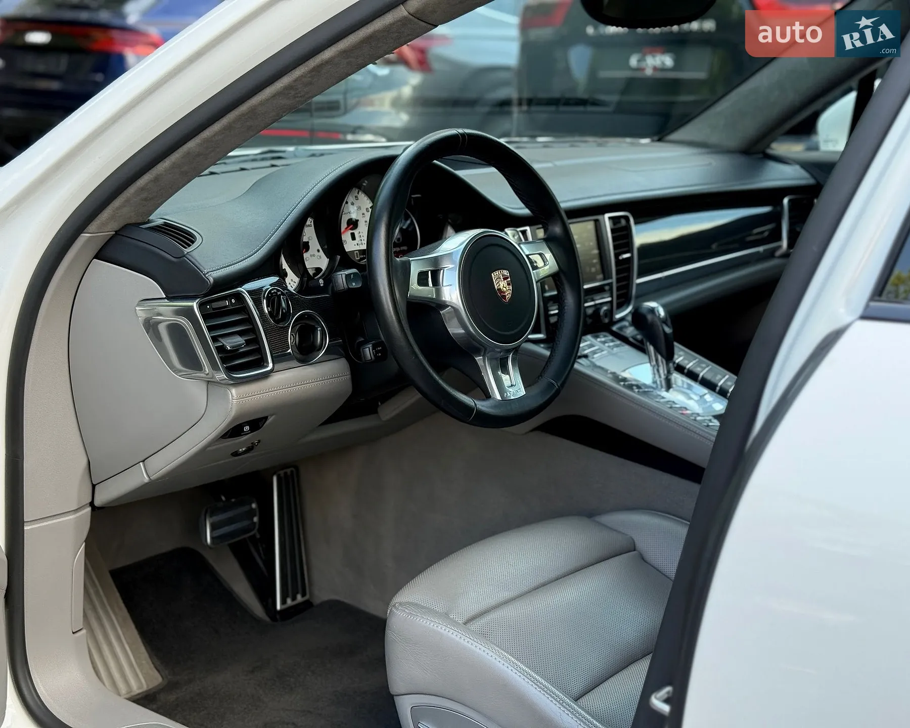 2011 Porsche Panamera - мініатюра 36